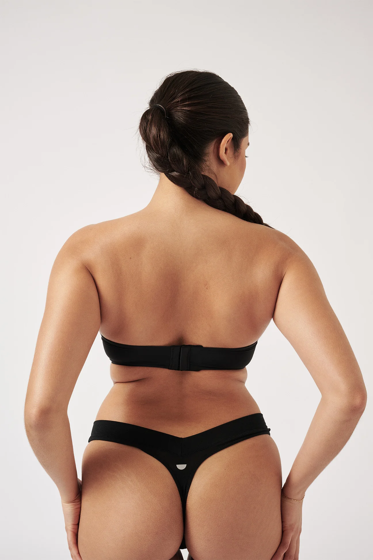 The Strapless - Black - Image 3